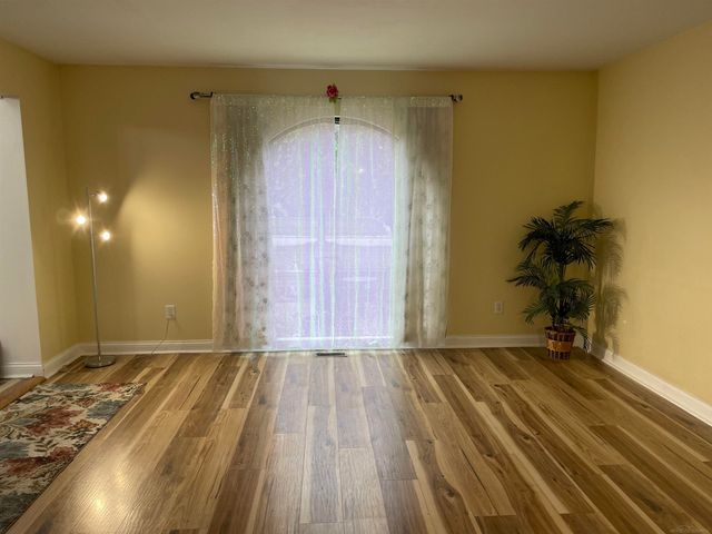 13742 Brookside Drive, Sterling Heights, MI 48313