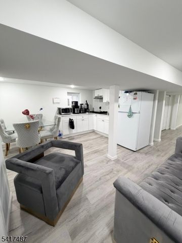 264 Greylock Pkwy, Belleville Twp., NJ 07109