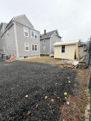 264 Greylock Pkwy, Belleville Twp., NJ 07109