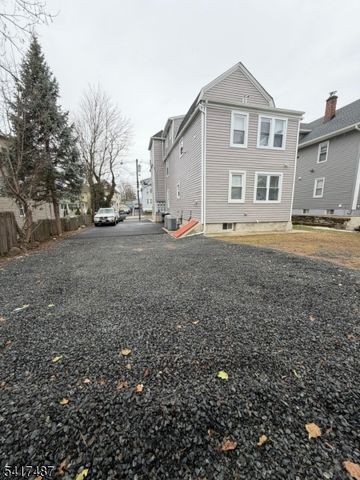 264 Greylock Pkwy, Belleville Twp., NJ 07109