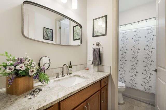 7738 Majesty Court NW, Albuquerque, NM 87107