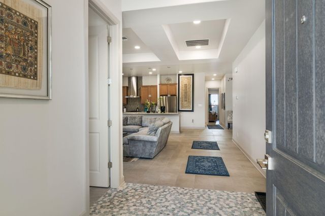 7738 Majesty Court NW, Albuquerque, NM 87107