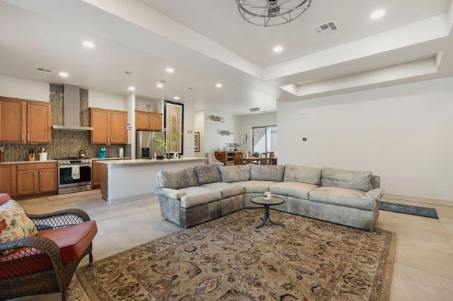 7738 Majesty Court NW, Albuquerque, NM 87107
