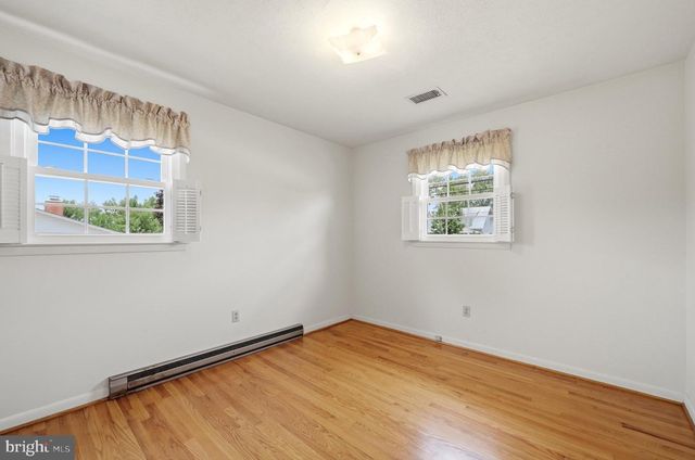 4802 VALLEY PIKE, Stephens City, VA 22655