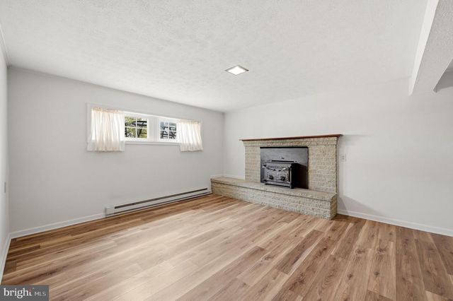 4802 VALLEY PIKE, Stephens City, VA 22655