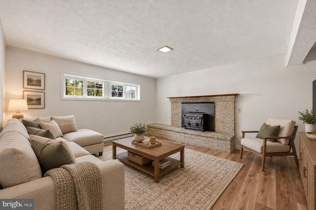 4802 VALLEY PIKE, Stephens City, VA 22655