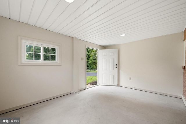 4802 VALLEY PIKE, Stephens City, VA 22655