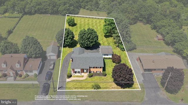 4802 VALLEY PIKE, Stephens City, VA 22655