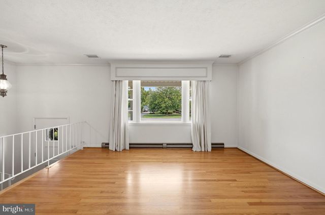 4802 VALLEY PIKE, Stephens City, VA 22655