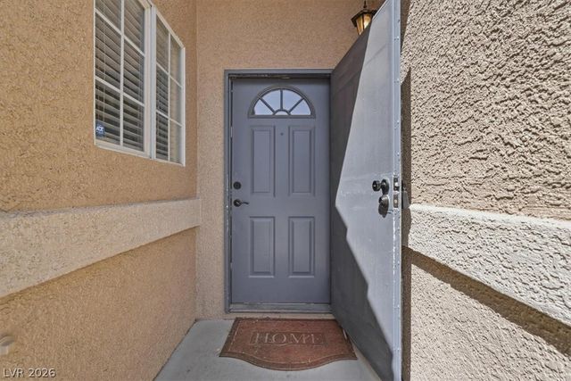5437 Silent Path Way, North Las Vegas, NV 89031
