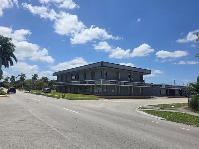 6120 NW 11th Street 10-2, Sunrise, FL 33313