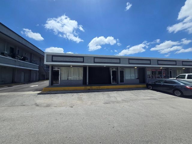6120 NW 11th Street 10-2, Sunrise, FL 33313