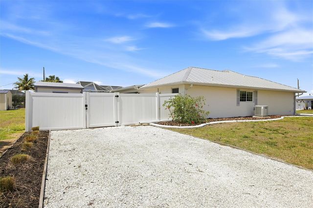 361 WHERLEY AVENUE SE, Port Charlotte, FL 33952