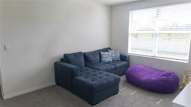 7819 SAIL CLOVER LANE, Zephyrhills, FL 33540