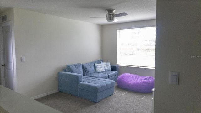 7819 SAIL CLOVER LANE, Zephyrhills, FL 33540