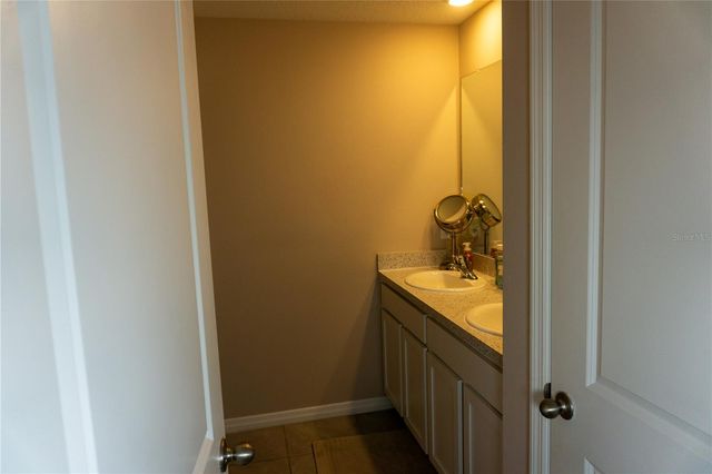 7819 SAIL CLOVER LANE, Zephyrhills, FL 33540