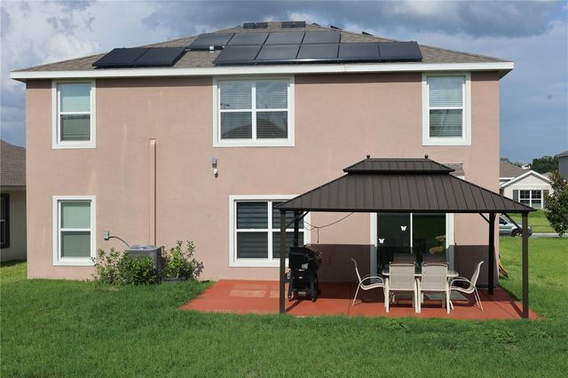 7819 SAIL CLOVER LANE, Zephyrhills, FL 33540
