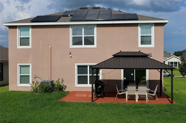 7819 SAIL CLOVER LANE, Zephyrhills, FL 33540