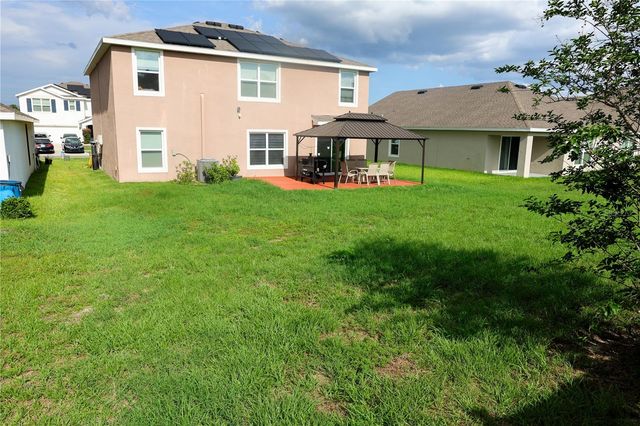 7819 SAIL CLOVER LANE, Zephyrhills, FL 33540