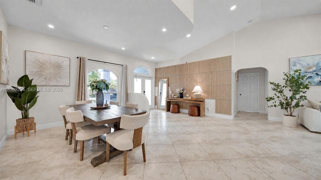 10602 NW 49th Place, Coral Springs, FL 33076