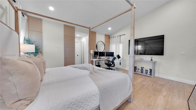 10602 NW 49th Place, Coral Springs, FL 33076