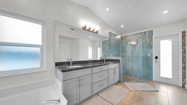 10602 NW 49th Place, Coral Springs, FL 33076