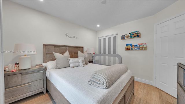 10602 NW 49th Place, Coral Springs, FL 33076