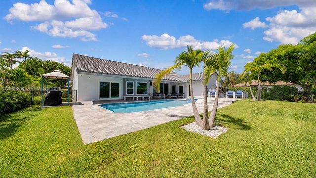 10602 NW 49th Place, Coral Springs, FL 33076