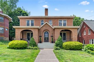 51 & 53 Ralston Pl, Mt Lebanon, PA 15216