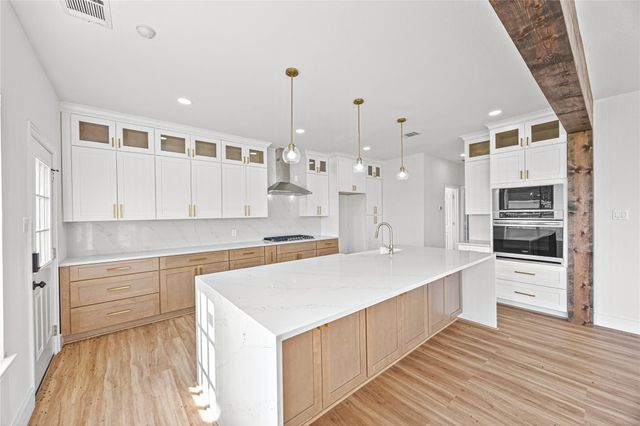 5910 Country Brook Court, Sugar Land, TX 77479