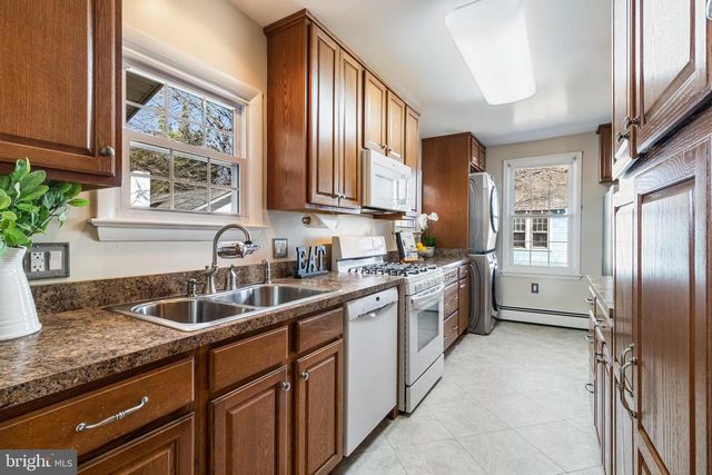 18323 OAKLAND DR, Cobb Island, MD 20625