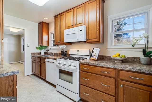 18323 OAKLAND DR, Cobb Island, MD 20625