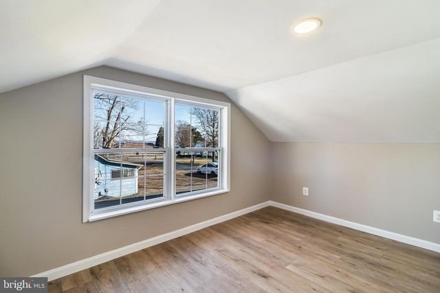 18323 OAKLAND DR, Cobb Island, MD 20625