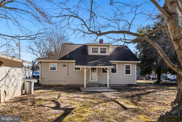 18323 OAKLAND DR, Cobb Island, MD 20625