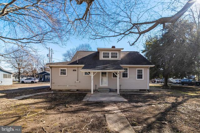 18323 OAKLAND DR, Cobb Island, MD 20625