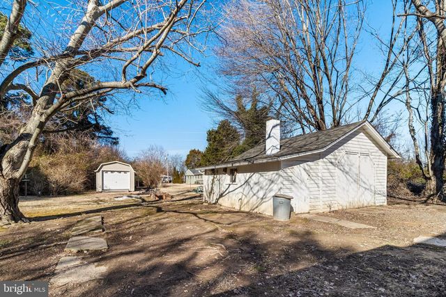 18323 OAKLAND DR, Cobb Island, MD 20625