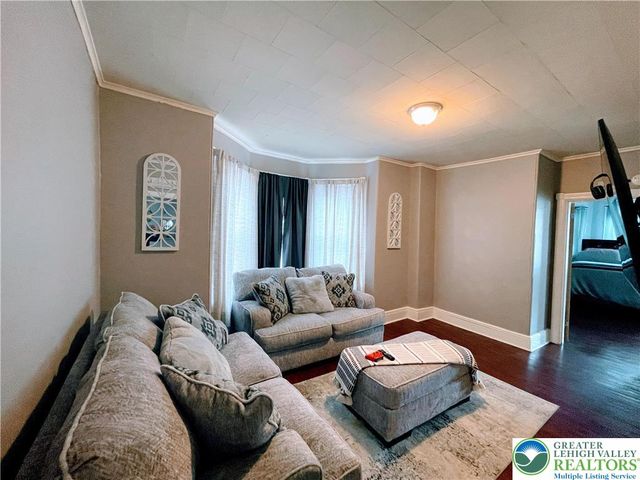 801 Bushkill Street 2, Easton, PA 18042