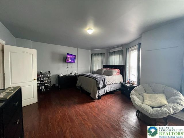 801 Bushkill Street 2, Easton, PA 18042