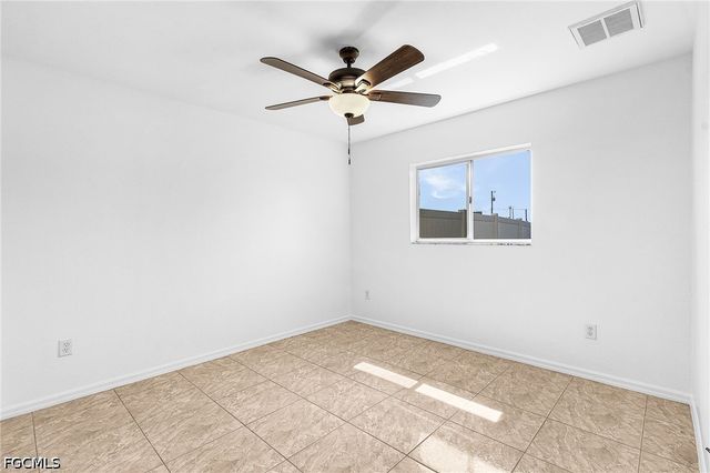 116 SW 28th TER, Cape Coral, FL 33914