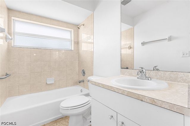 116 SW 28th TER, Cape Coral, FL 33914