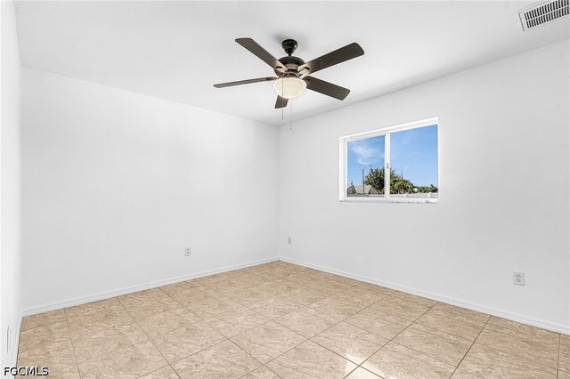 116 SW 28th TER, Cape Coral, FL 33914