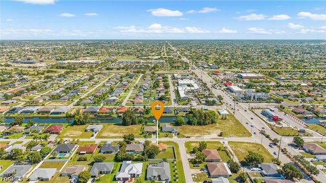 116 SW 28th TER, Cape Coral, FL 33914