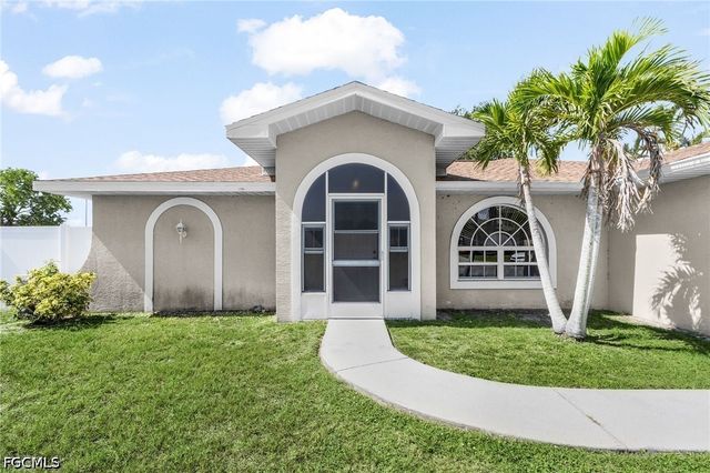 116 SW 28th TER, Cape Coral, FL 33914