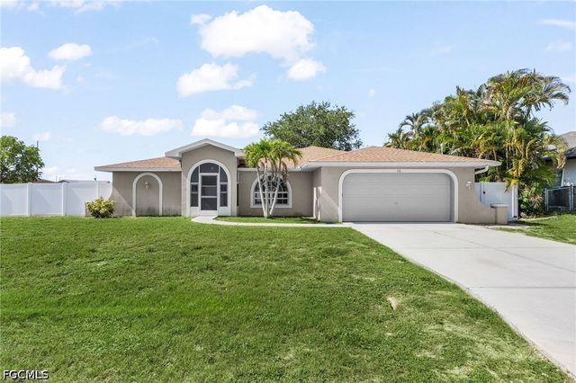 116 SW 28th TER, Cape Coral, FL 33914
