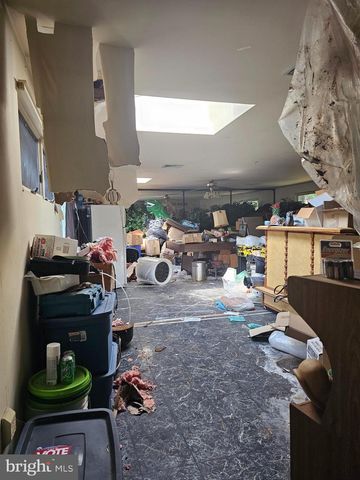 2336 THORNTON RD, Harrisburg, PA 17109