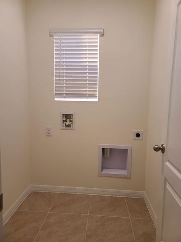 2006 KING RANCH STREET, Kissimmee, FL 34744