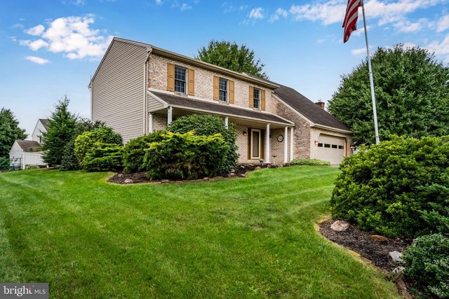 6207 LOCUST LN, Mechanicsburg, PA 17050