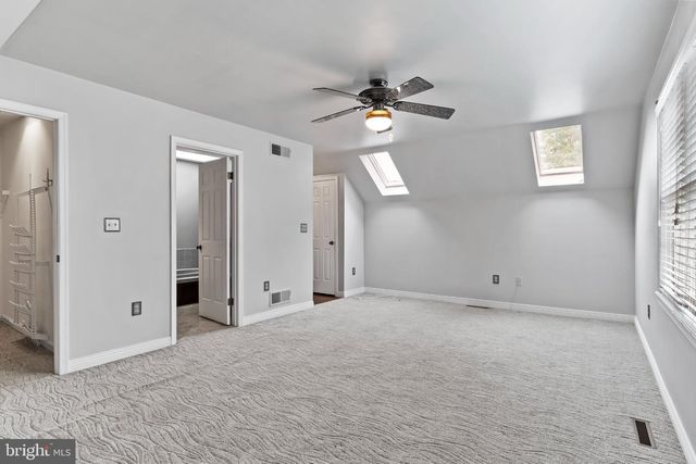 6207 LOCUST LN, Mechanicsburg, PA 17050
