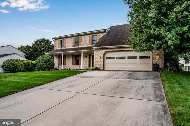 6207 LOCUST LN, Mechanicsburg, PA 17050