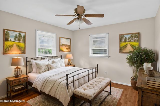 17 Railroad Avenue, Beachwood, NJ 08722